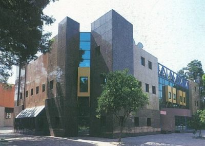 İzmir Büyükşehir Belediyesi Tv ve Radyo Binası 2